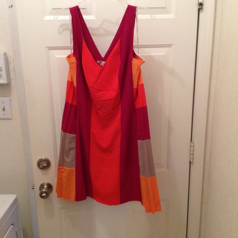 Lady's large dress by Marineblu multi color